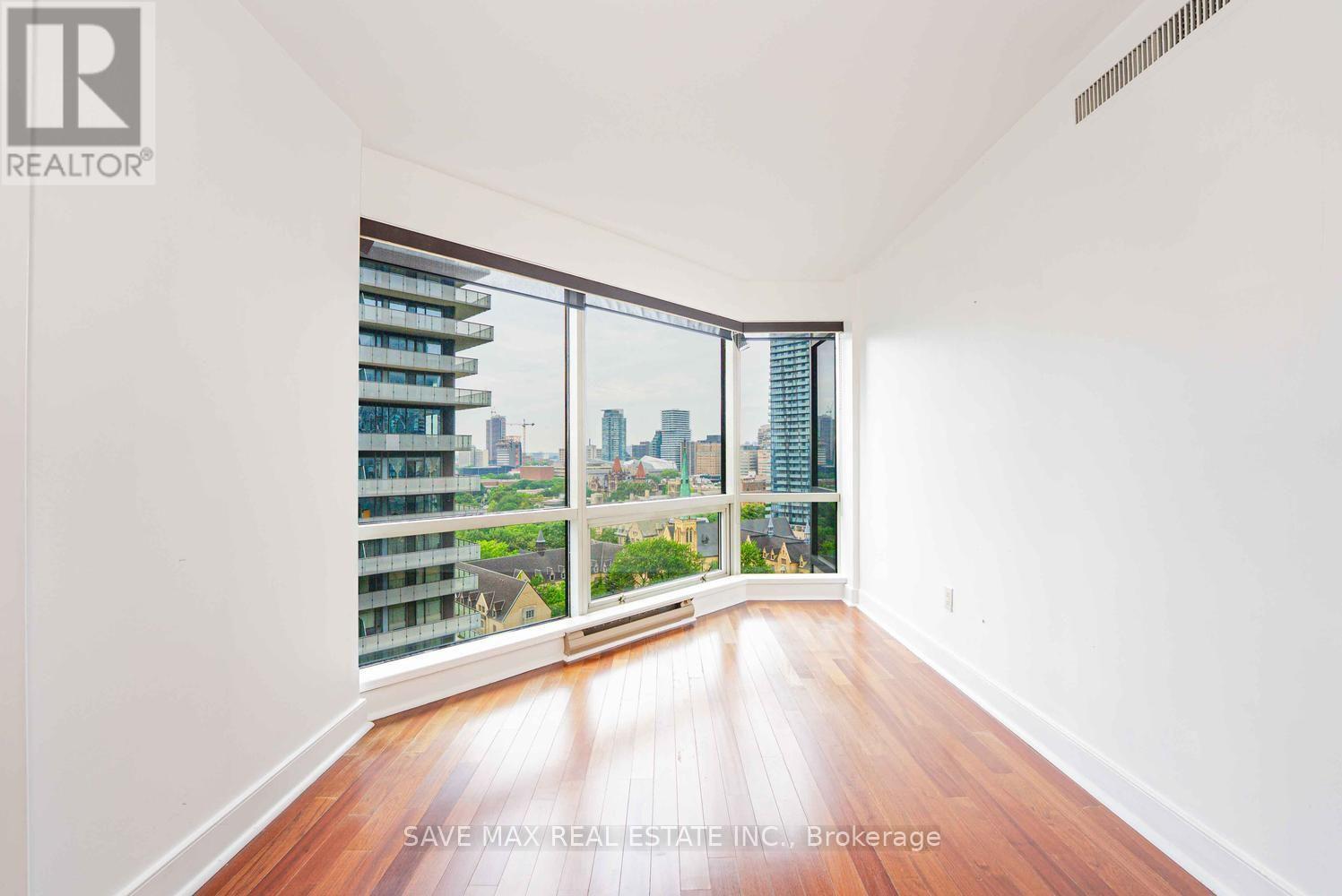 1618 - 1001 Bay Street, Toronto, Ontario  M5S 3A6 - Photo 17 - C13655586
