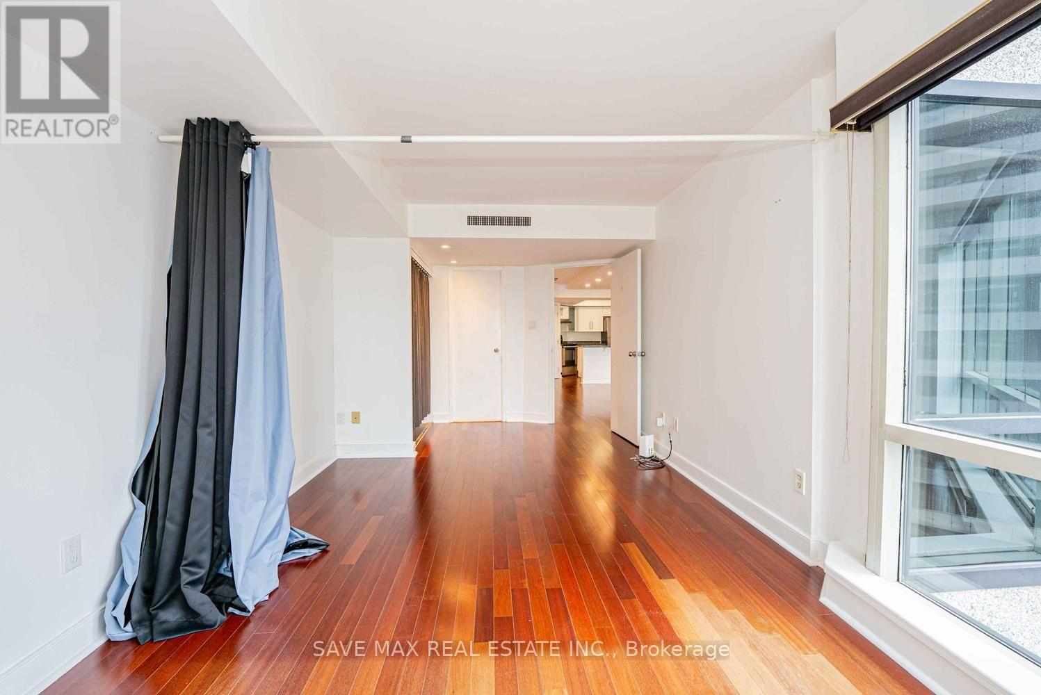 1618 - 1001 Bay Street, Toronto, Ontario  M5S 3A6 - Photo 20 - C13655586