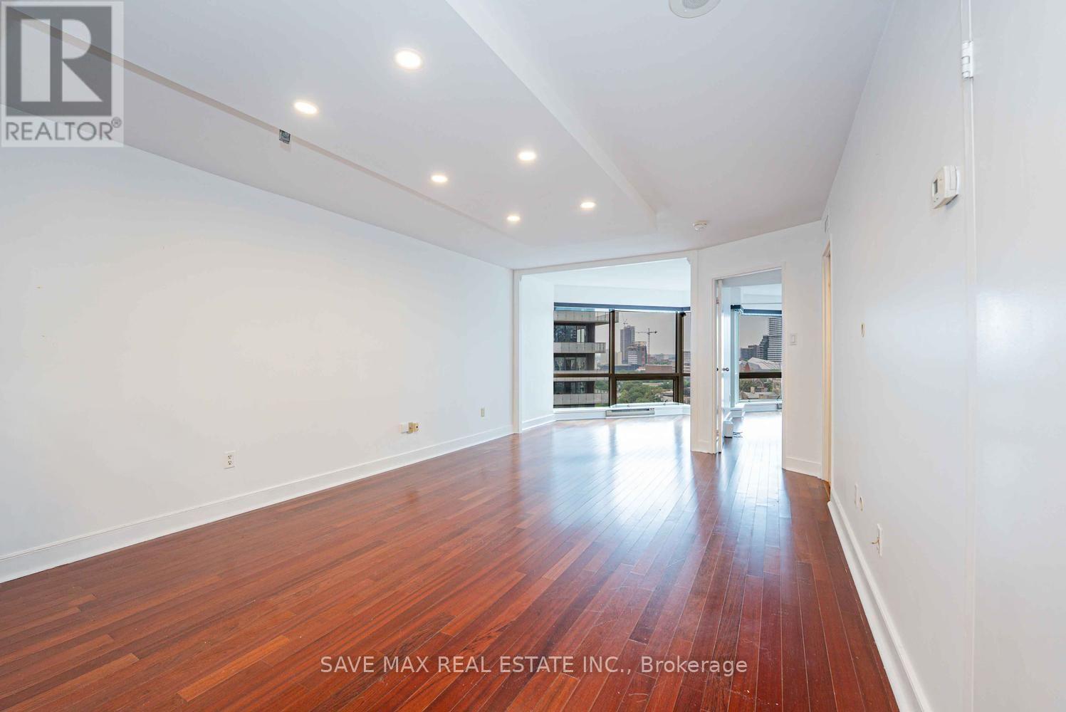 1618 - 1001 Bay Street, Toronto, Ontario  M5S 3A6 - Photo 9 - C13655586