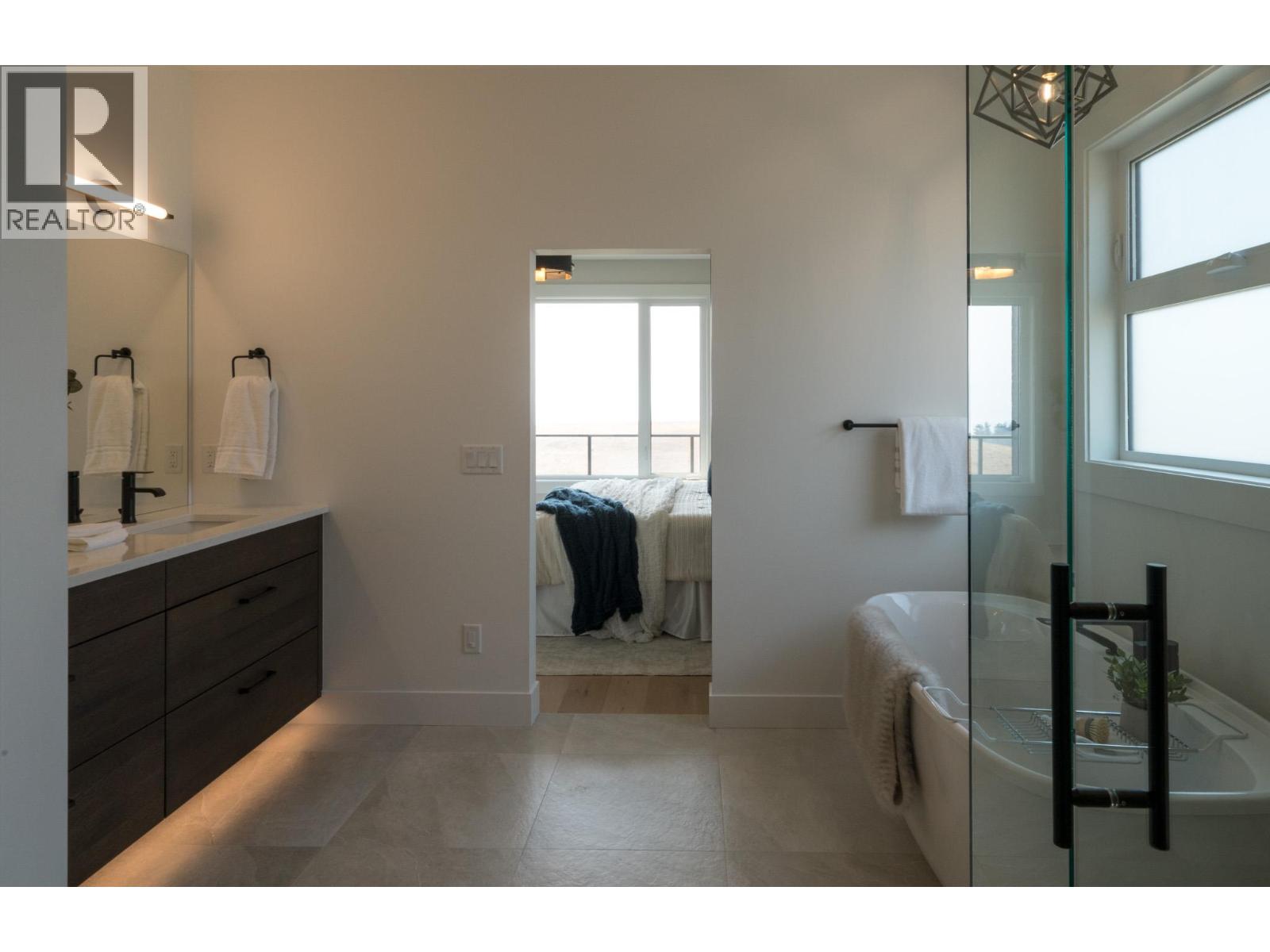 2531 Pinnacle Ridge Drive, West Kelowna, British Columbia  V4T 0G4 - Photo 40 - 10396810