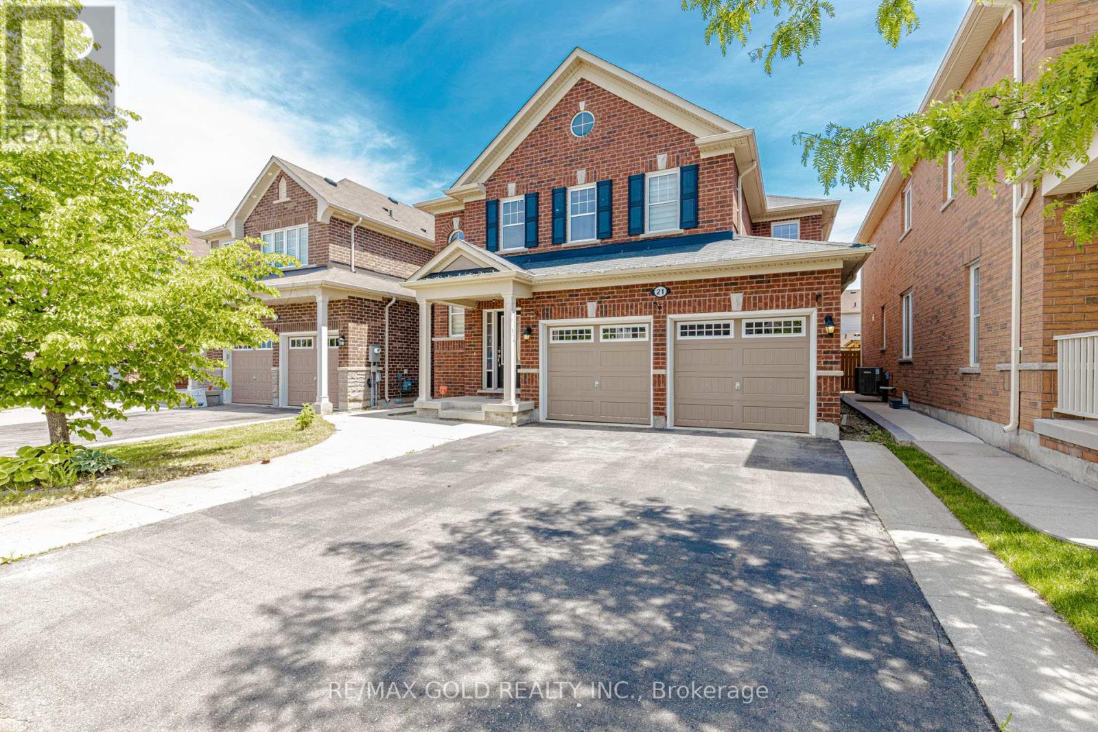21 Killick Road, Brampton, Ontario  L7A 0Y6 - Photo 2 - W13655590