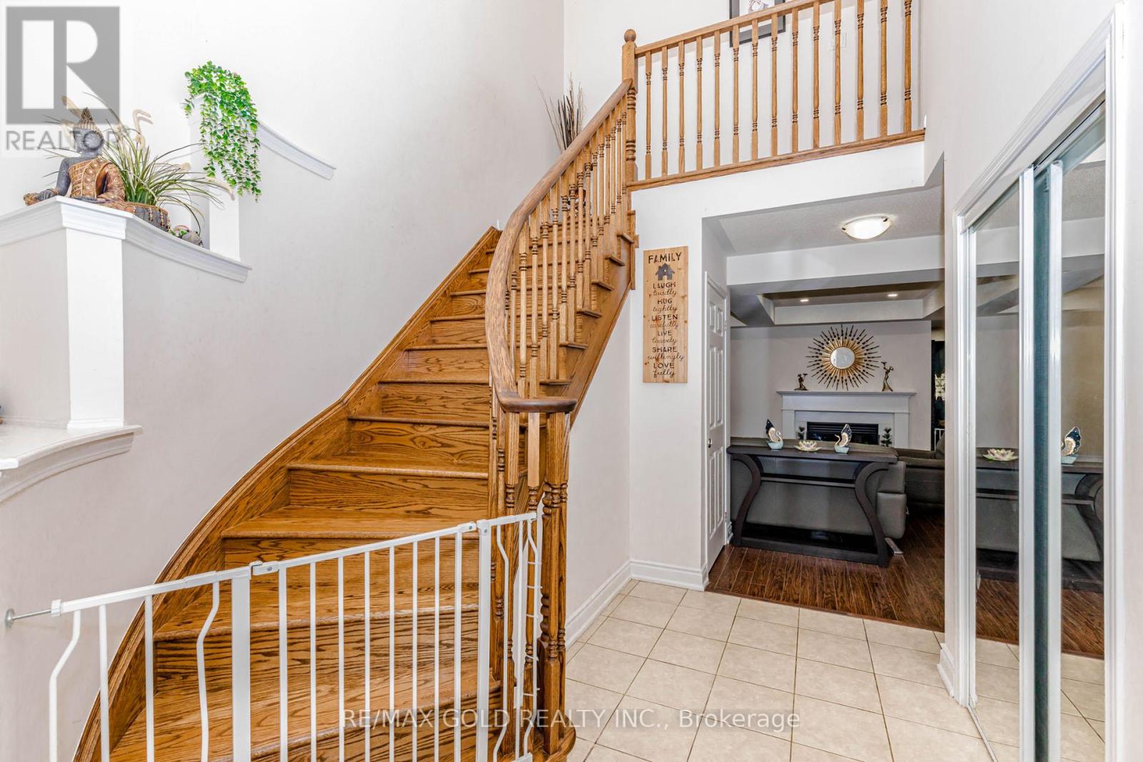 21 Killick Road, Brampton, Ontario  L7A 0Y6 - Photo 6 - W13655590