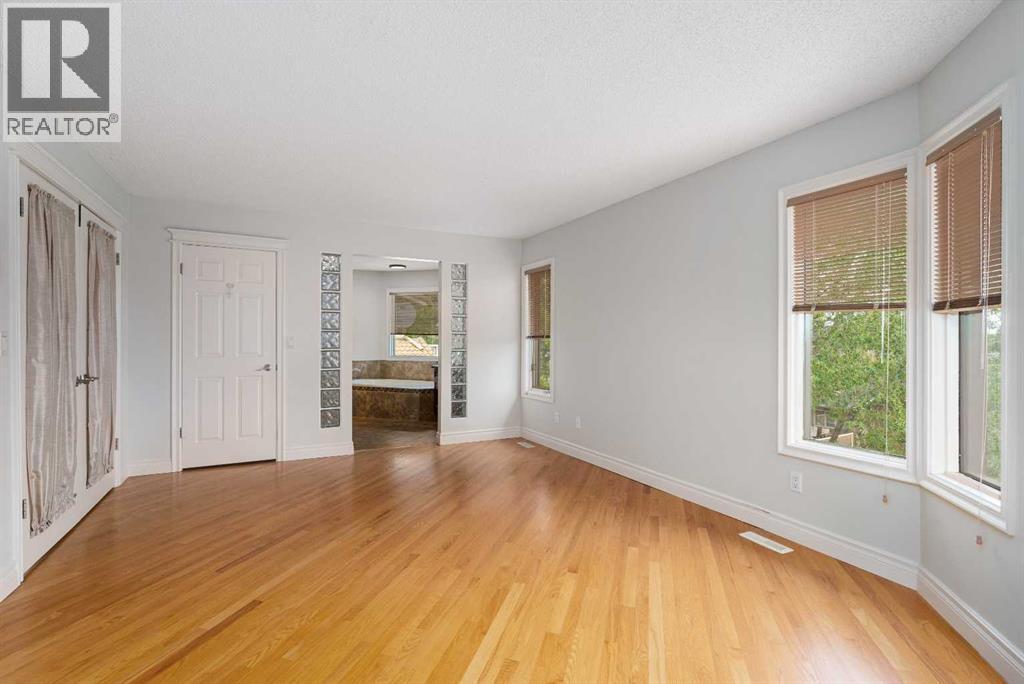 112 Hawkford Crescent NW, Calgary, Alberta  T3G 3G4 - Photo 37 - A2322536