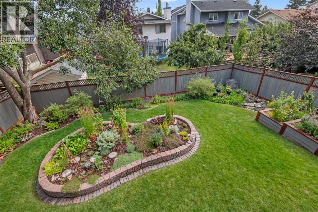 112 Hawkford Crescent NW, Calgary, Alberta  T3G 3G4 - Photo 5 - A2322536