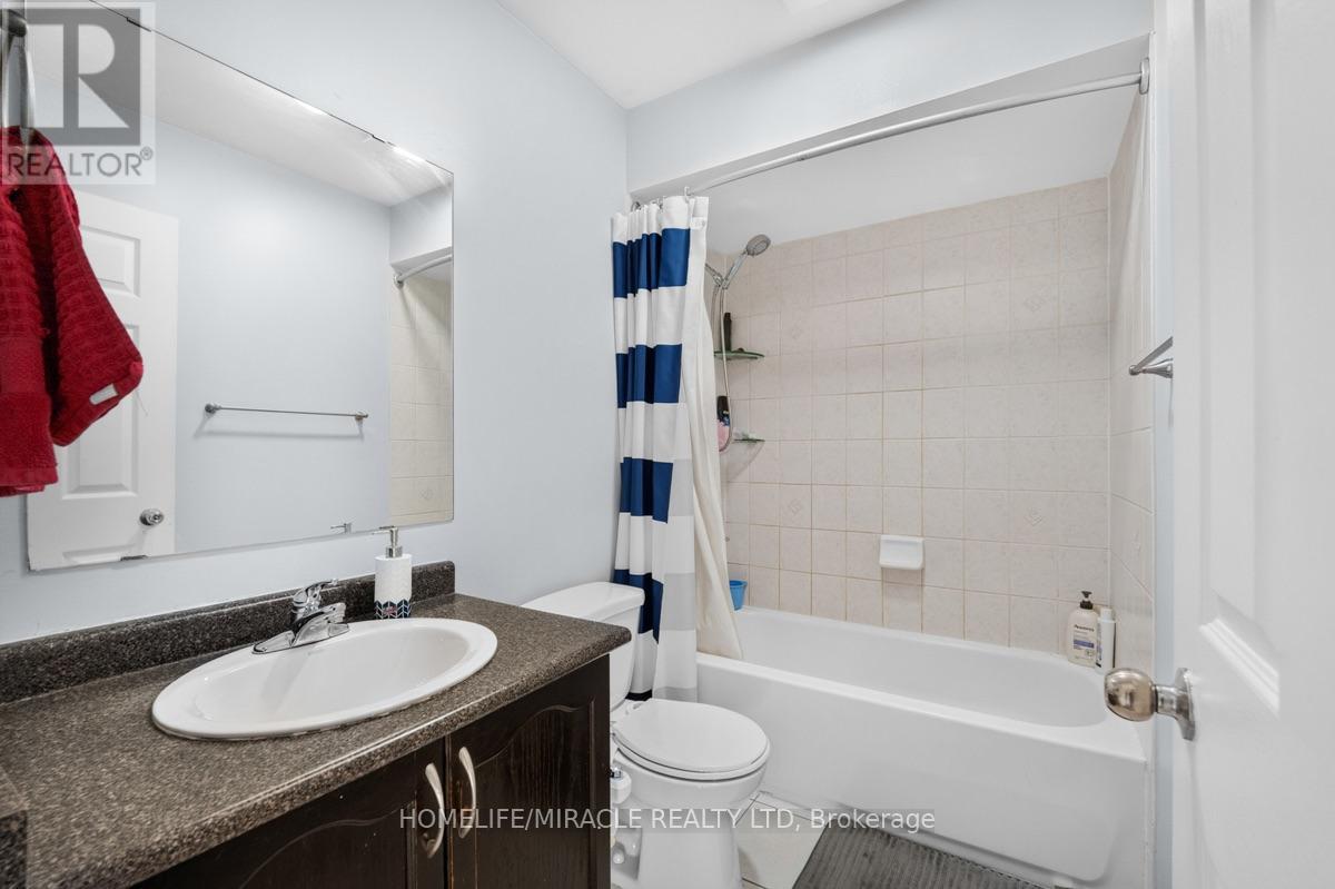 21 Chalkfarm Crescent, Brampton, Ontario  L7A 3V8 - Photo 18 - W13627506
