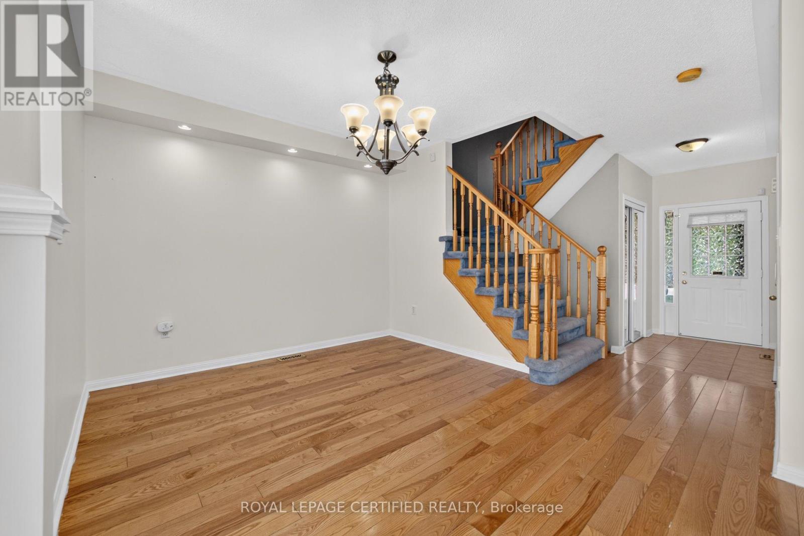 464 Collis Court, Milton, Ontario  L9T 5N1 - Photo 6 - W13650136