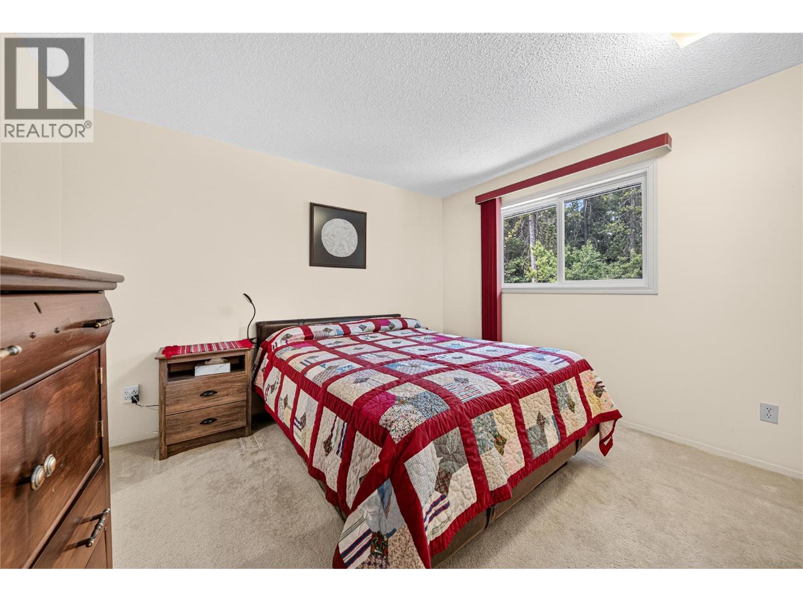 1252 Ponderosa Drive, Sparwood, British Columbia  V0B 2G2 - Photo 8 - 10388526