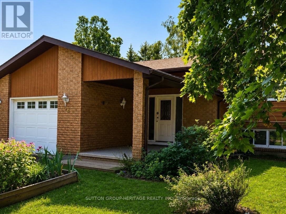 48 CEDARTREE LANE, Kawartha Lakes, Ontario
