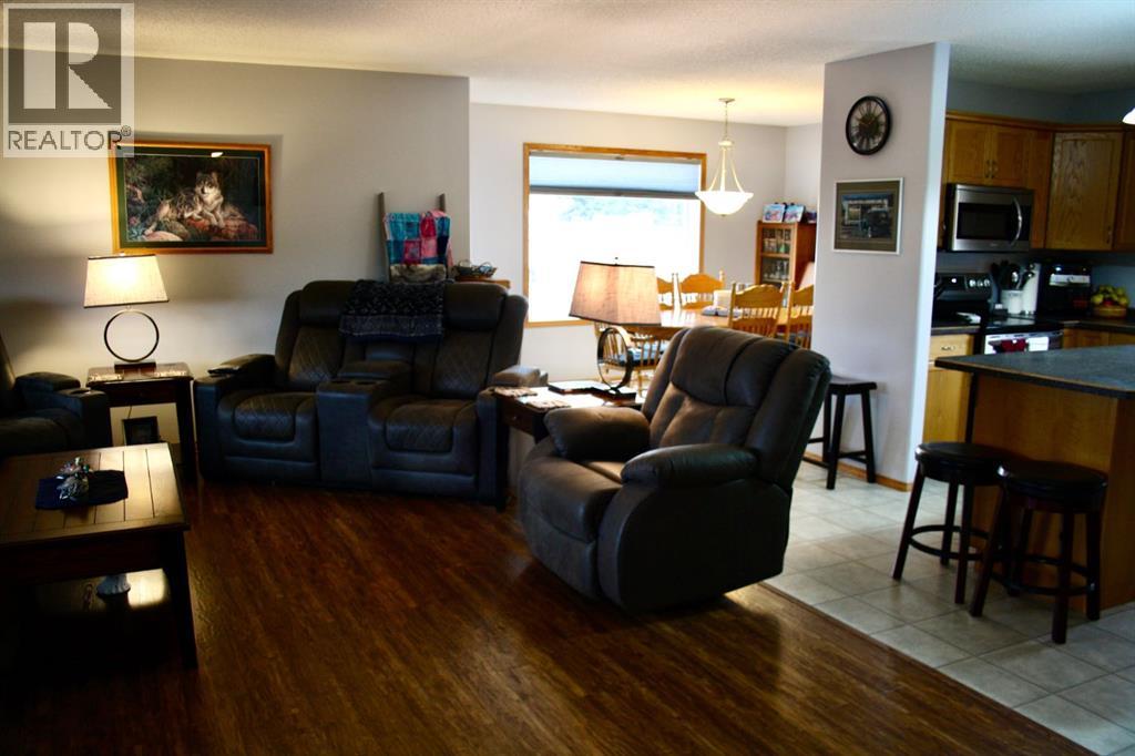 103 2nd Avenue W, Marsden, Saskatchewan  S0M 1P0 - Photo 5 - A2319174