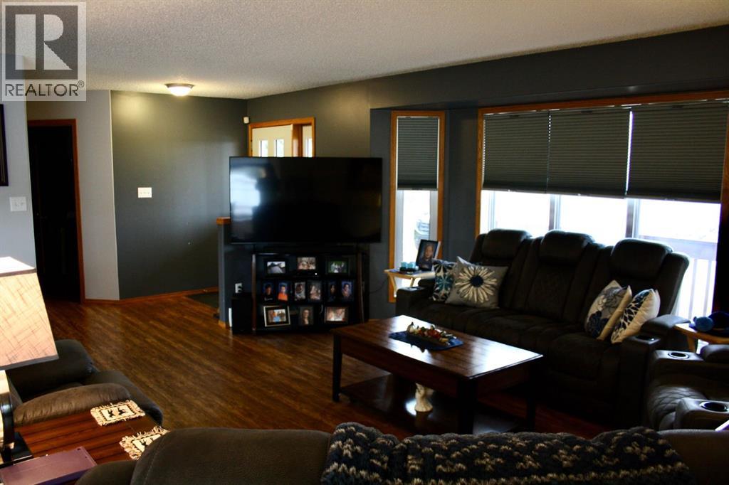 103 2nd Avenue W, Marsden, Saskatchewan  S0M 1P0 - Photo 9 - A2319174