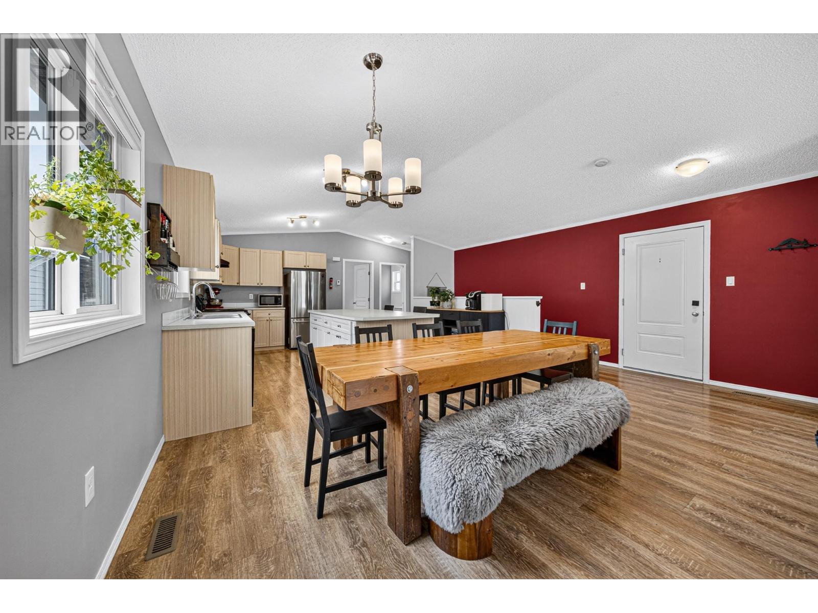 2064 Golden Eagle Drive, Sparwood, British Columbia  V0B 2G2 - Photo 10 - 10395781