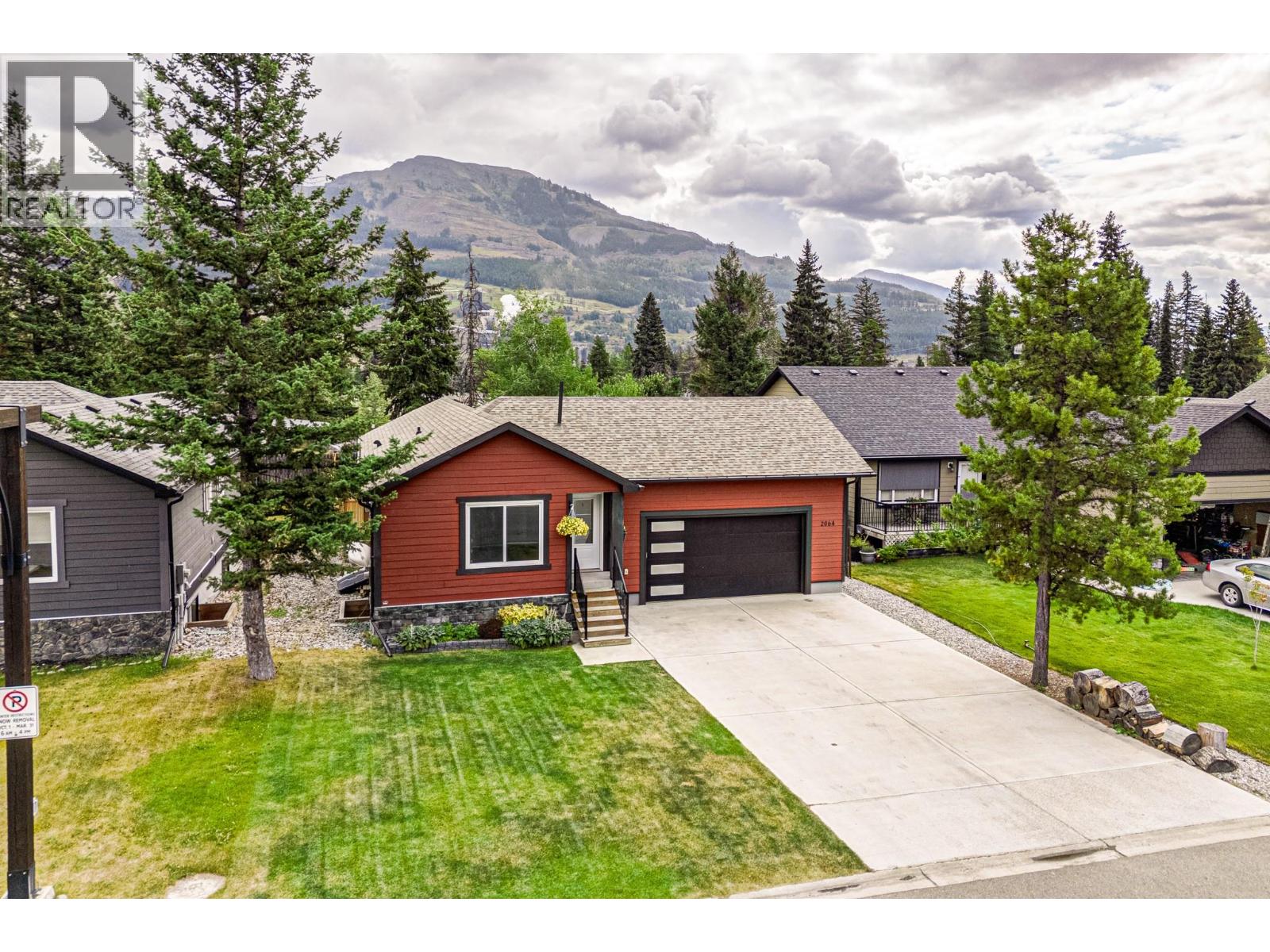 2064 Golden Eagle Drive, Sparwood, British Columbia  V0B 2G2 - Photo 66 - 10395781