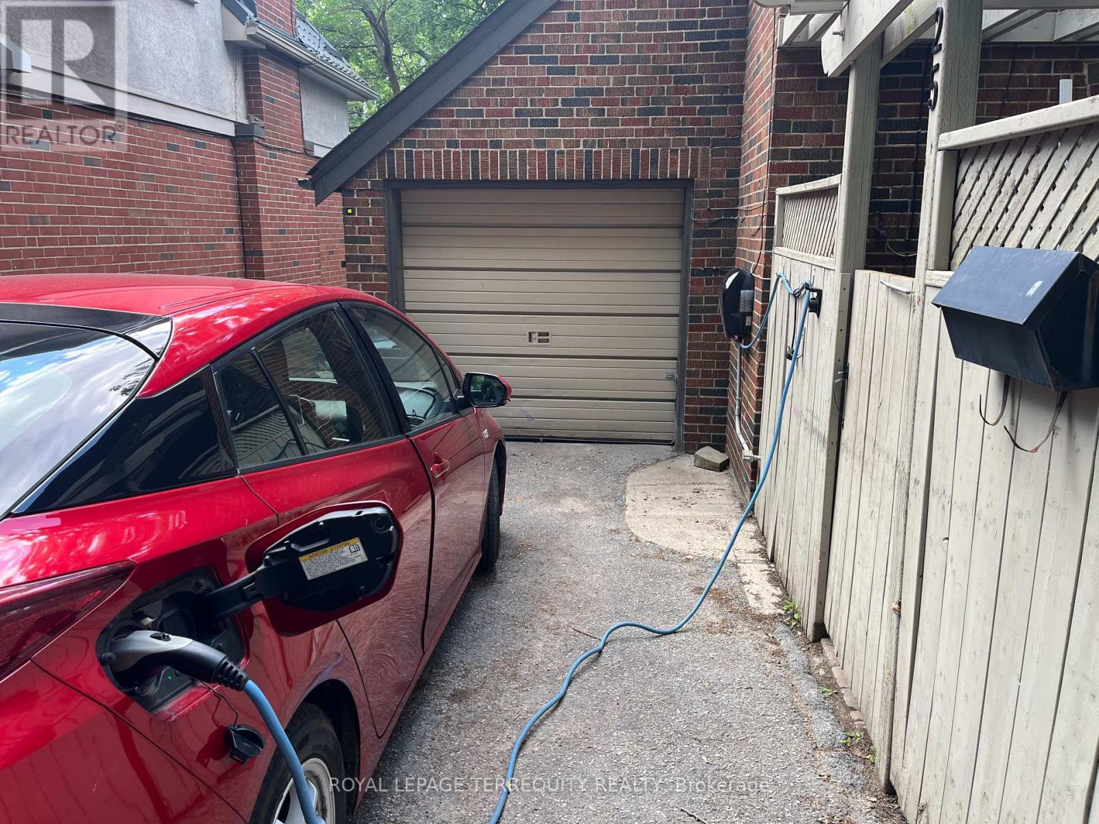 25 Halford Avenue, Toronto, Ontario M6S 4G1 - Photo 17 - W13655642