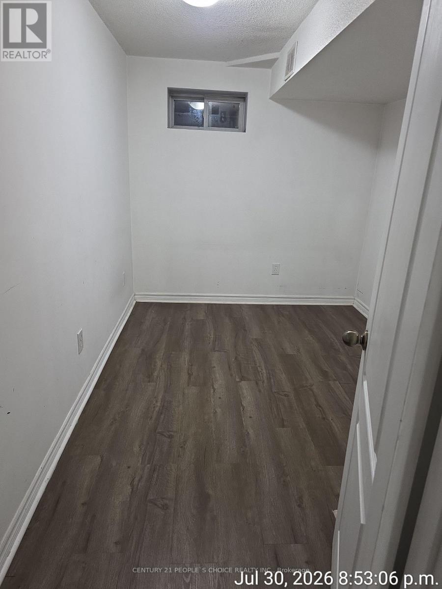 Bsmt - 84 Alfonso Crescent E, Brampton, Ontario  L6P 1S4 - Photo 2 - W13655652
