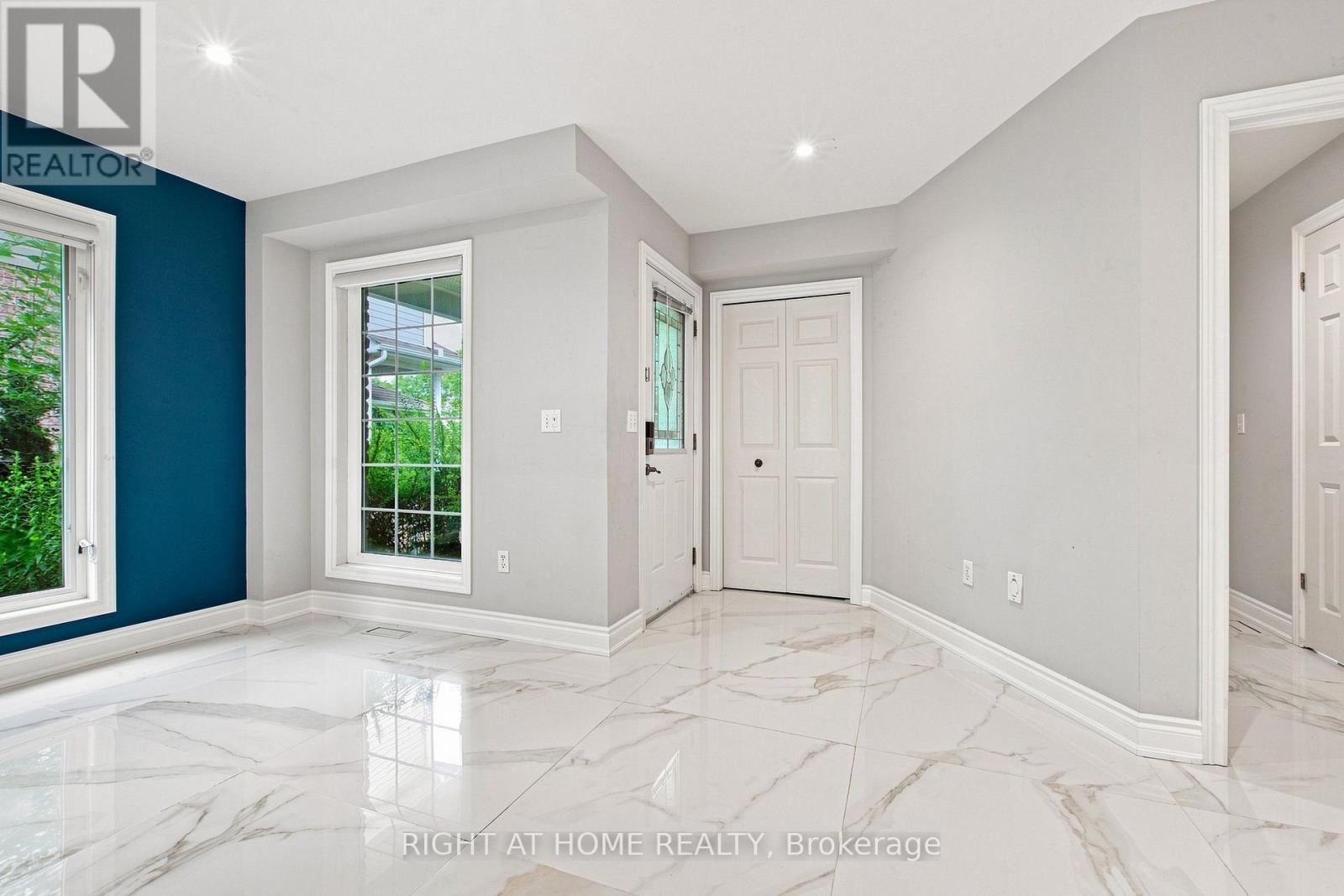 187 Clairfields Drive E, Guelph, Ontario  N1L 1N4 - Photo 4 - X13655654