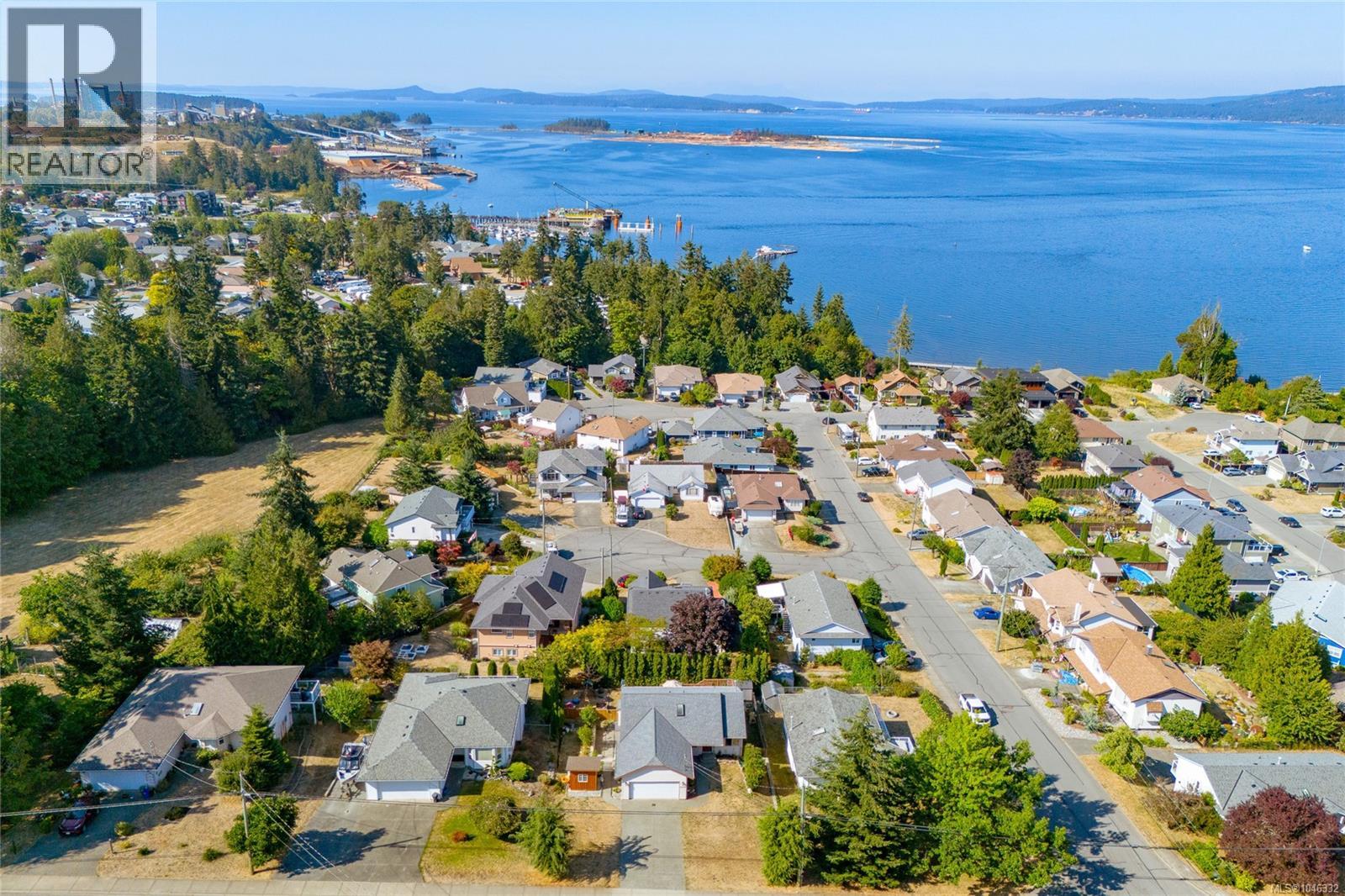 1459 Adelaide St, Crofton, British Columbia V0R 1R0 - Photo 2 - 1046332