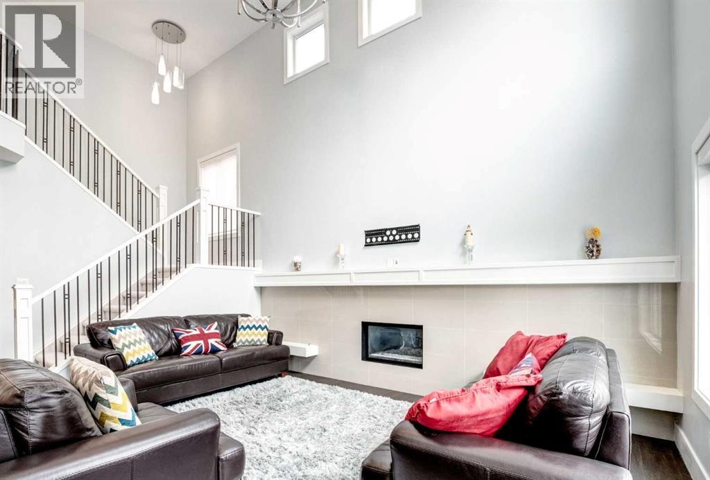40 Westmore Place SW, Calgary, Alberta  T3H 0Z2 - Photo 8 - A2330708