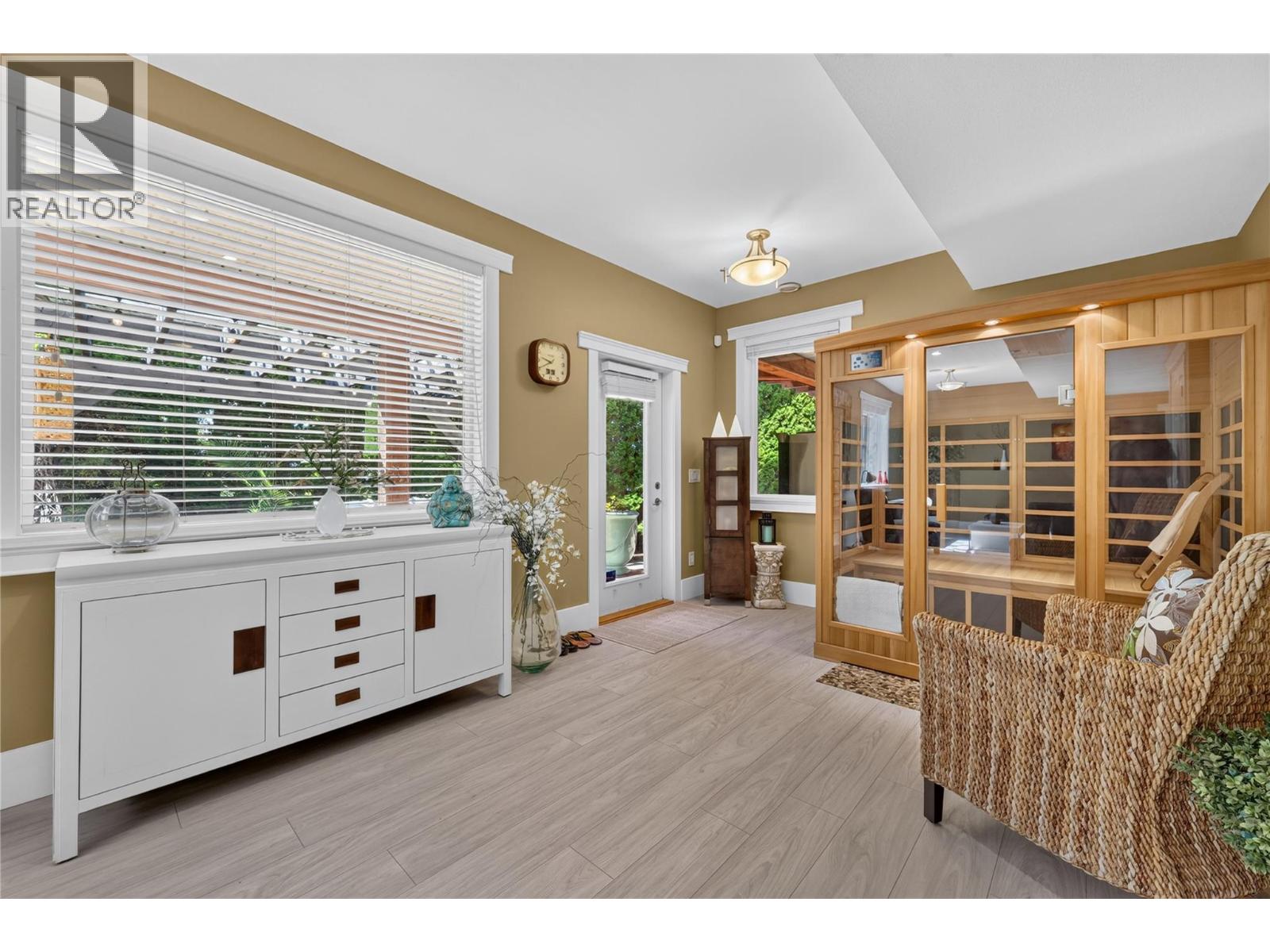 1124 Peak Point Drive, West Kelowna, British Columbia  V1Z 4A9 - Photo 41 - 10393752