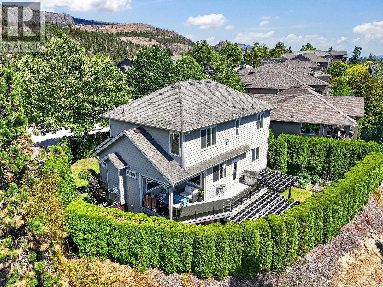 1124 Peak Point Drive, West Kelowna, British Columbia  V1Z 4A9 - Photo 4 - 10393752
