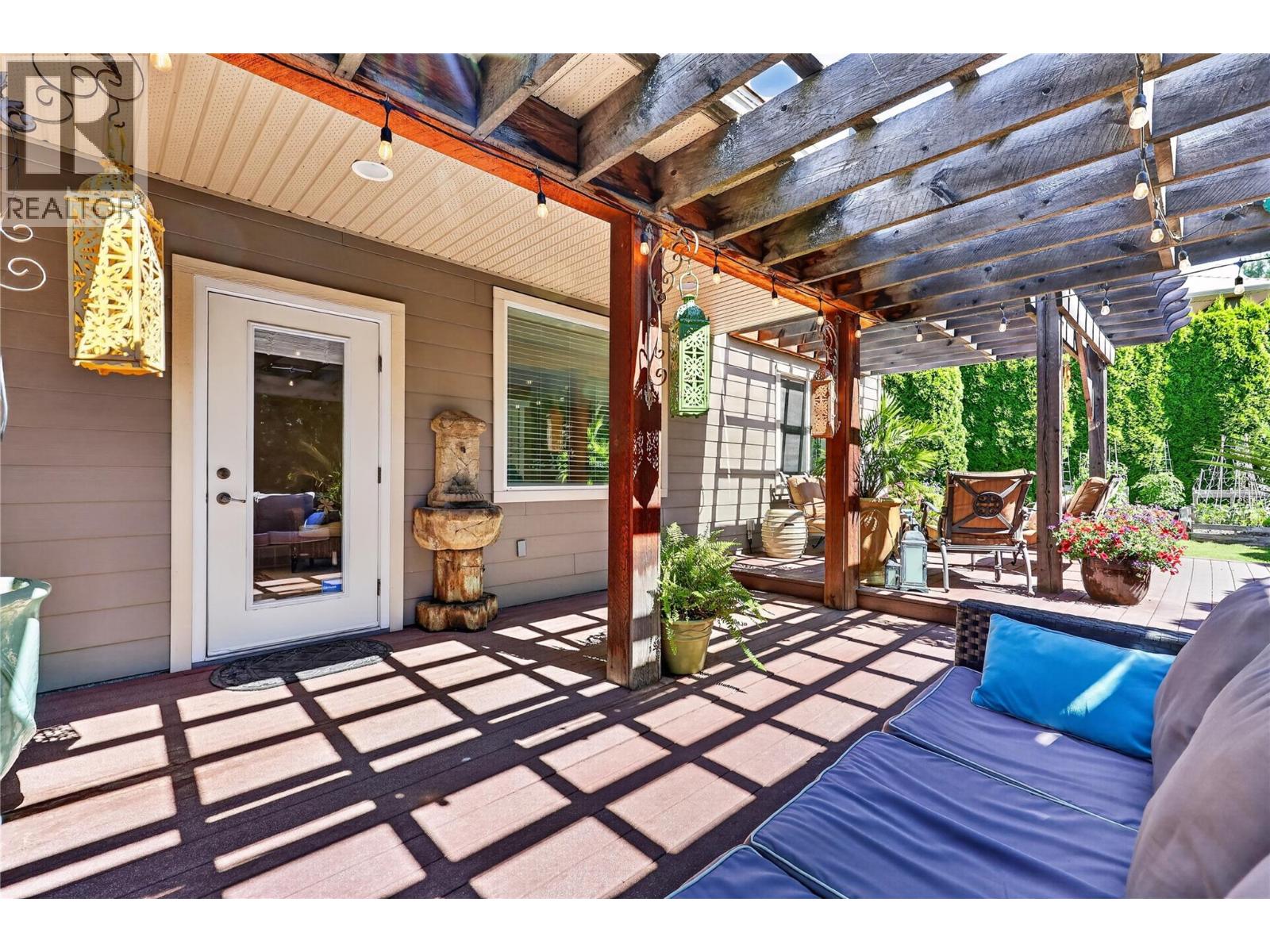 1124 Peak Point Drive, West Kelowna, British Columbia  V1Z 4A9 - Photo 46 - 10393752