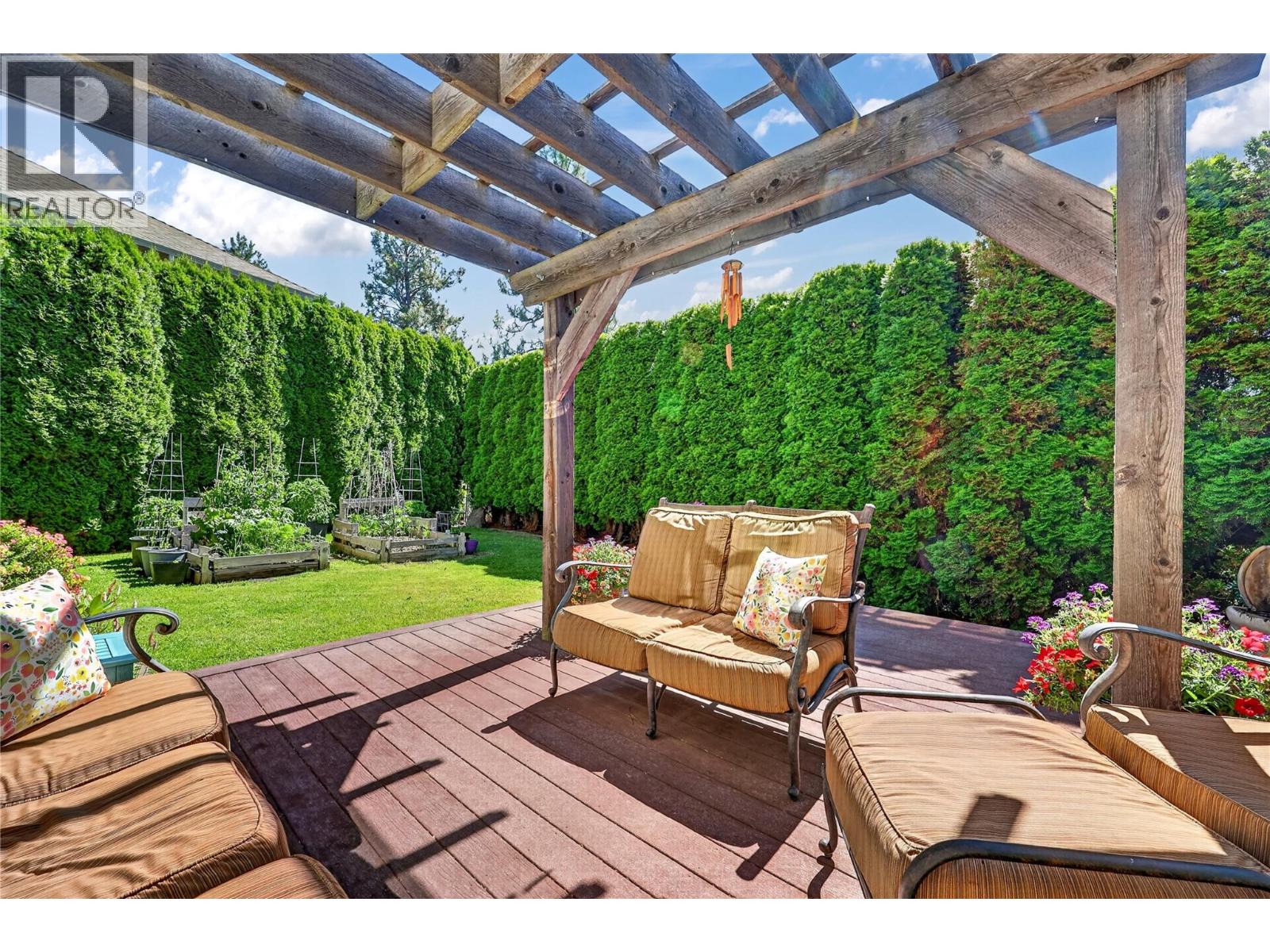 1124 Peak Point Drive, West Kelowna, British Columbia  V1Z 4A9 - Photo 47 - 10393752