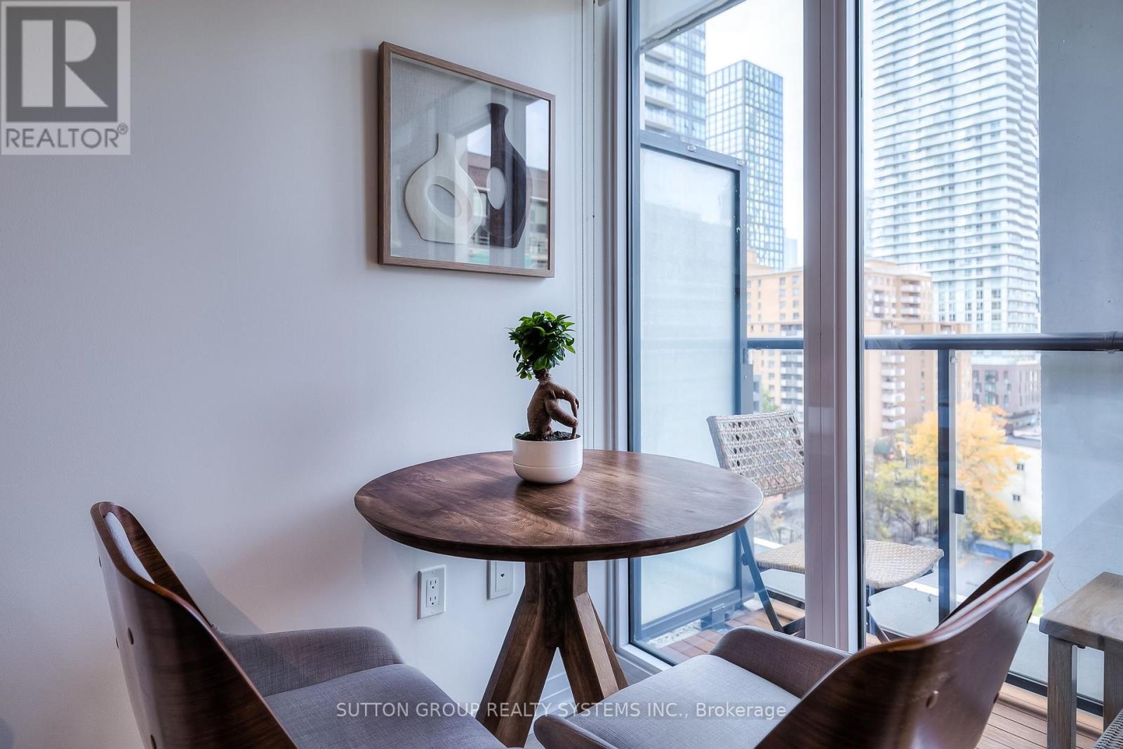 731 - 251 Jarvis Street, Toronto, Ontario M5B 0C3 - Photo 17 - C13655670