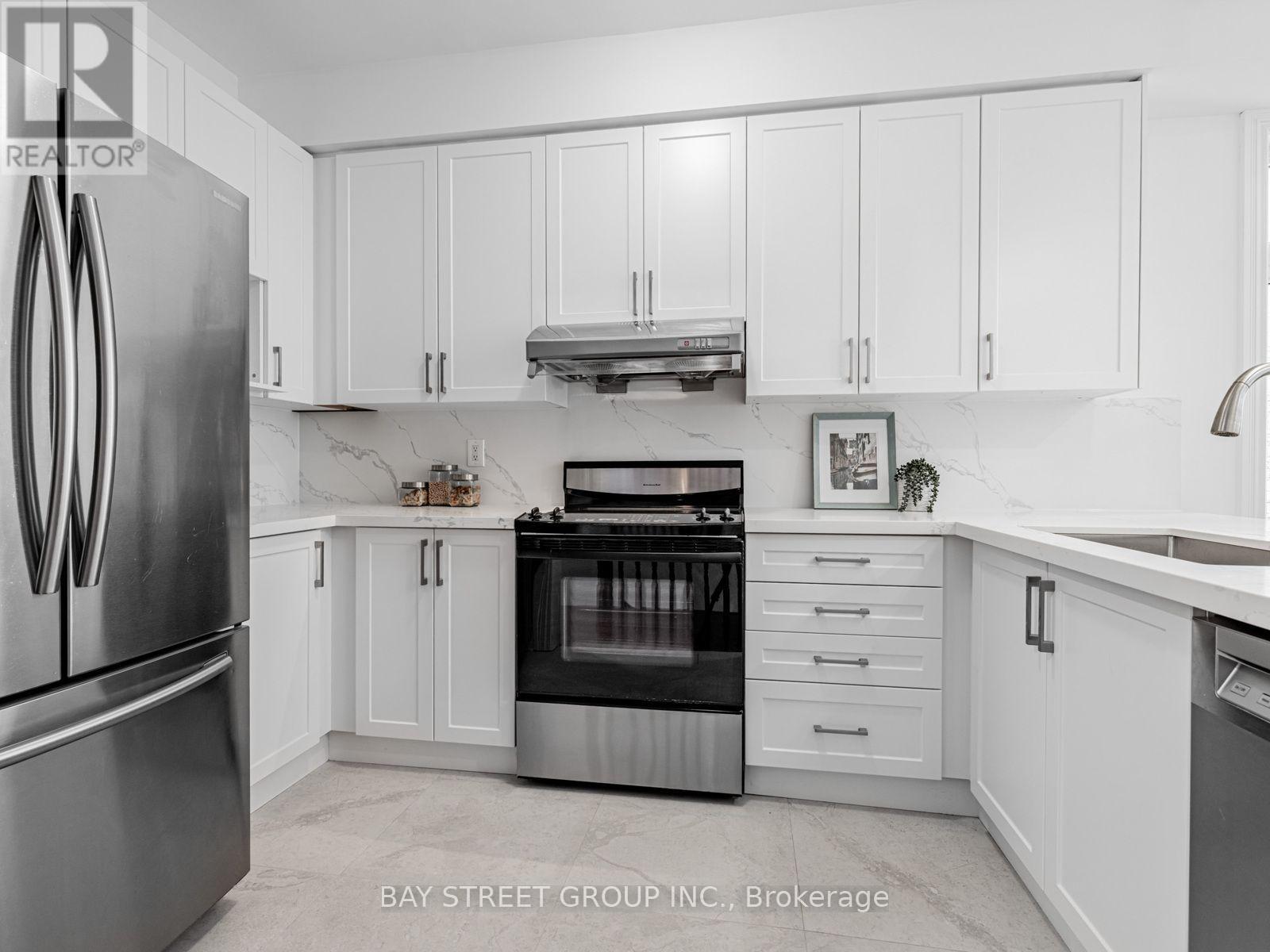 35 William Poole Way, Toronto, Ontario  M2N 7A6 - Photo 15 - C13655706