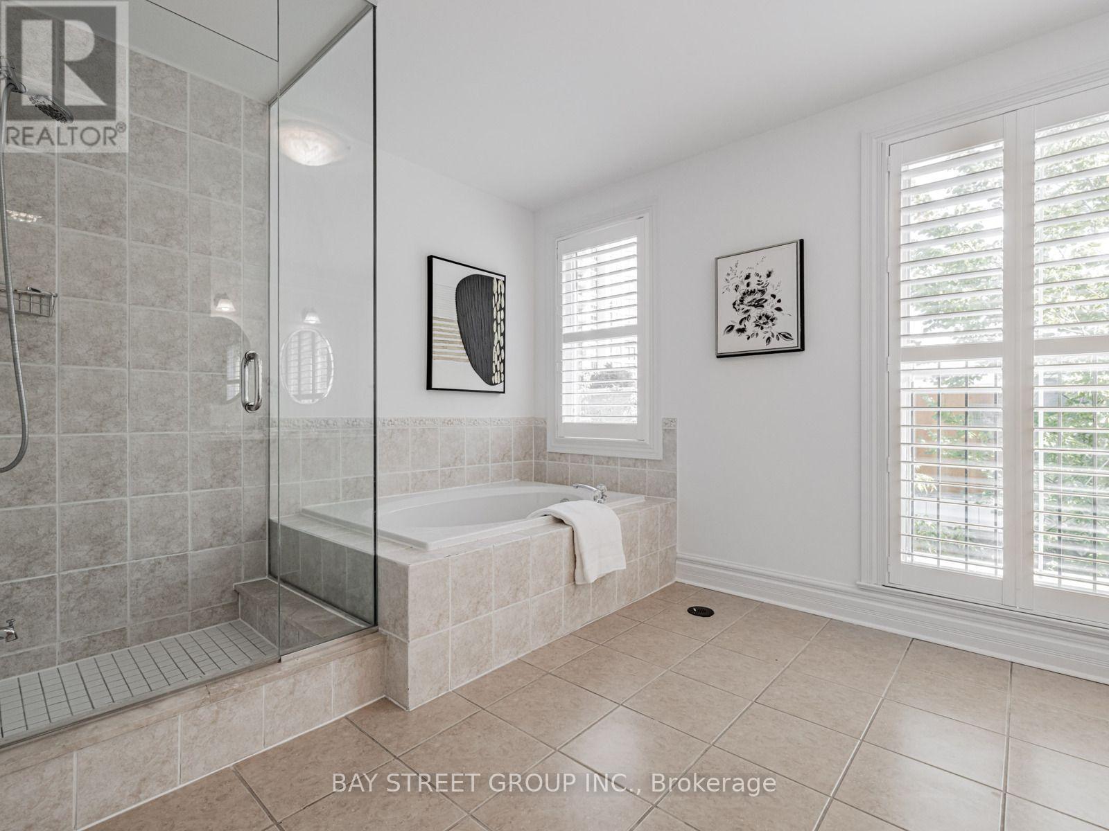 35 William Poole Way, Toronto, Ontario  M2N 7A6 - Photo 34 - C13655706