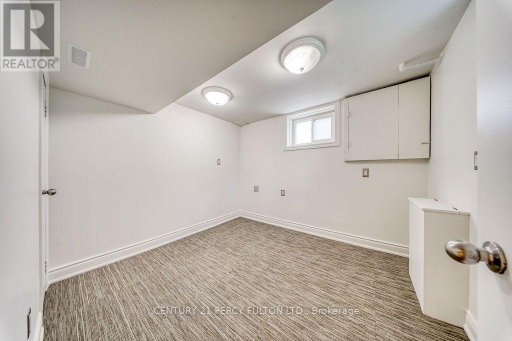 36 Merryfield Drive, Toronto, Ontario  M1P 1J5 - Photo 19 - E13655696
