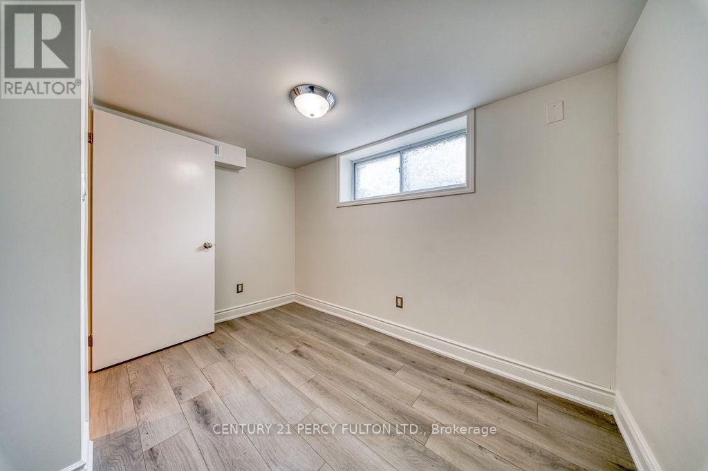 36 Merryfield Drive, Toronto, Ontario  M1P 1J5 - Photo 24 - E13655696