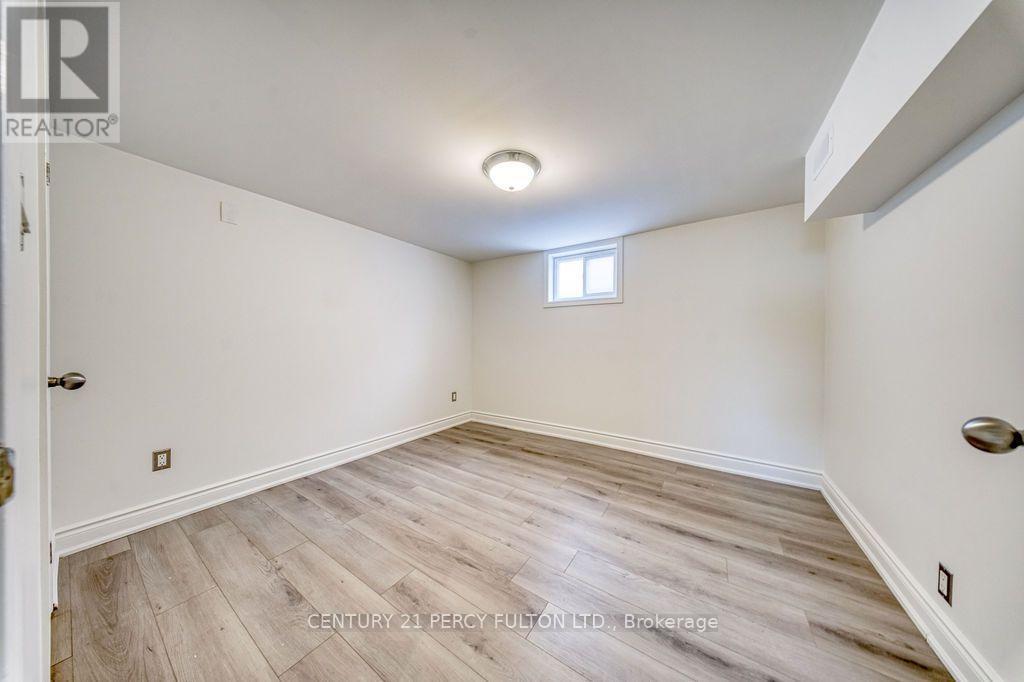 36 Merryfield Drive, Toronto, Ontario  M1P 1J5 - Photo 25 - E13655696