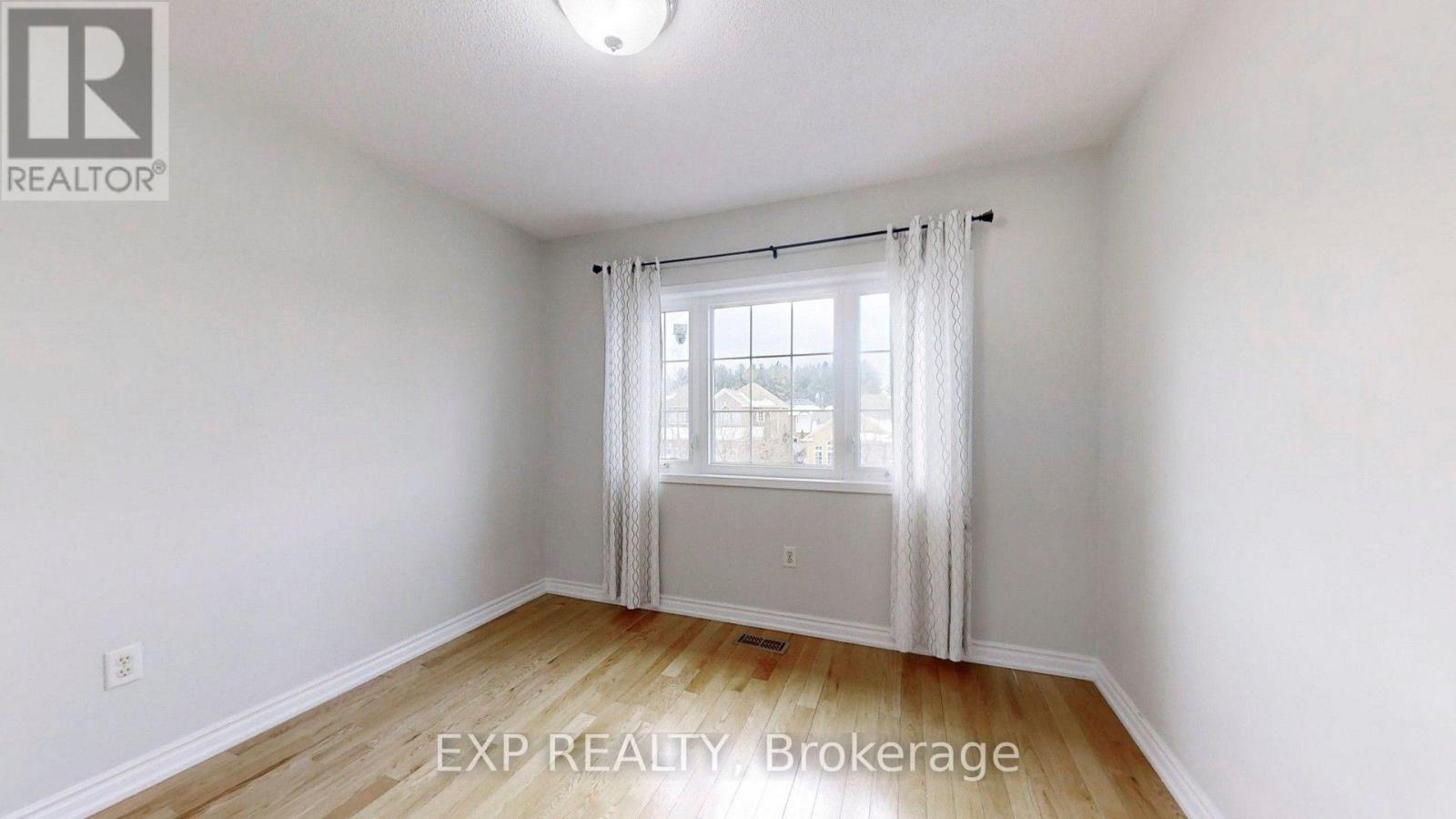 8 Hacienda Drive, Richmond Hill, Ontario  L4E 3X1 - Photo 22 - N13655668