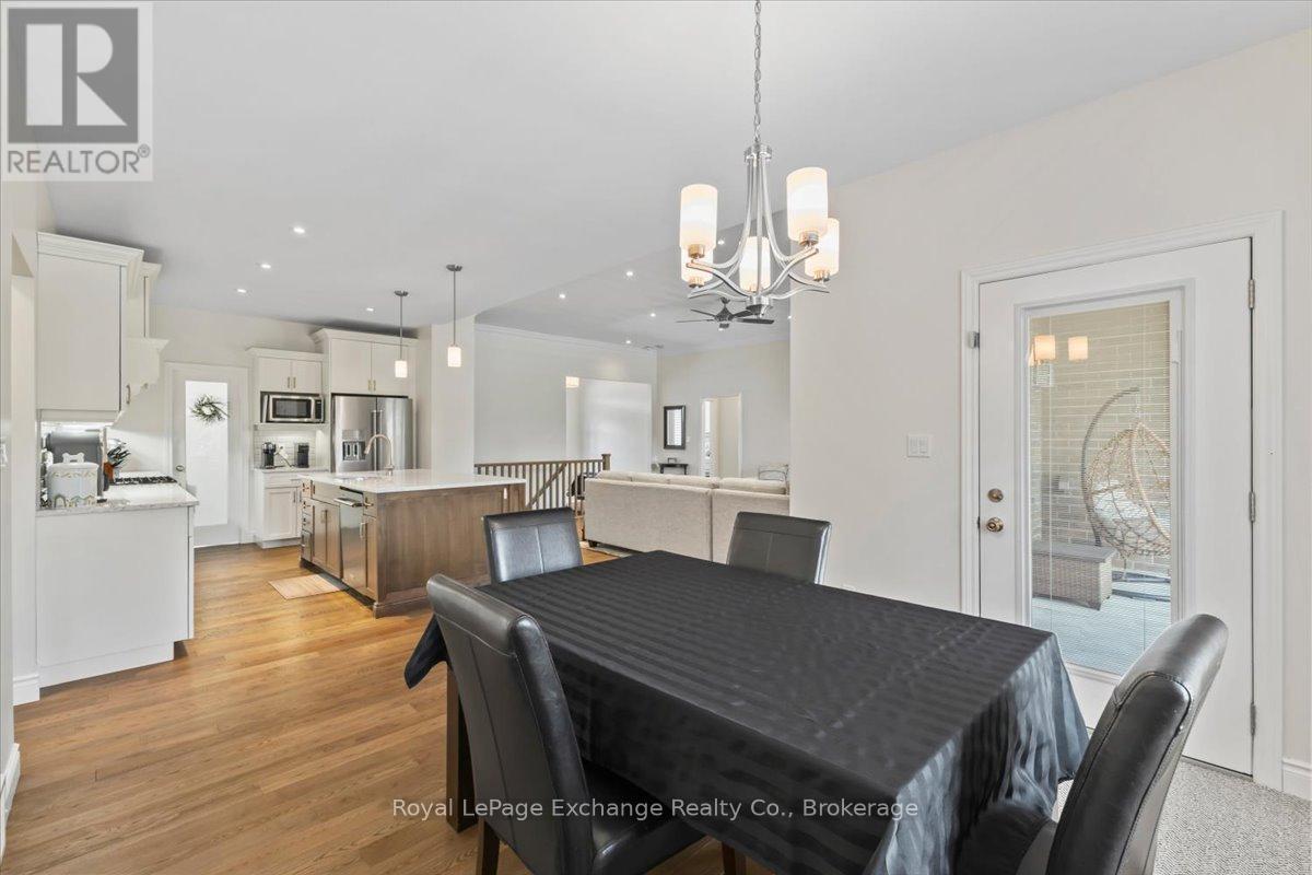 429 Mccullough Crescent, Kincardine, Ontario  N2Z 0A8 - Photo 11 - X13655710
