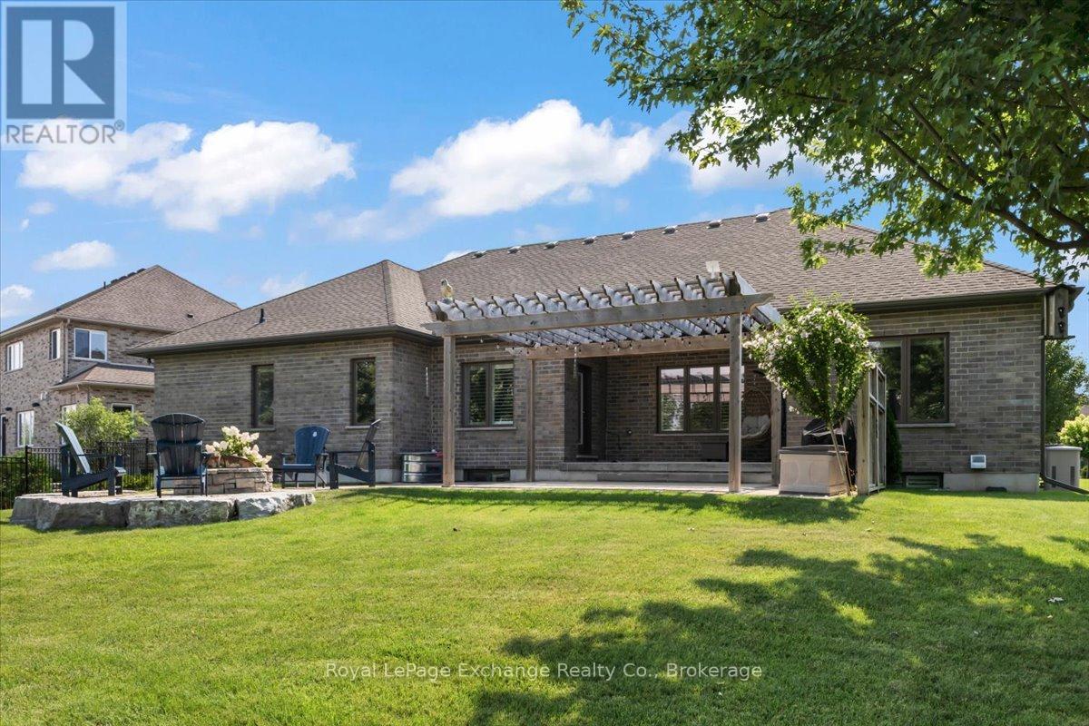 429 Mccullough Crescent, Kincardine, Ontario  N2Z 0A8 - Photo 26 - X13655710