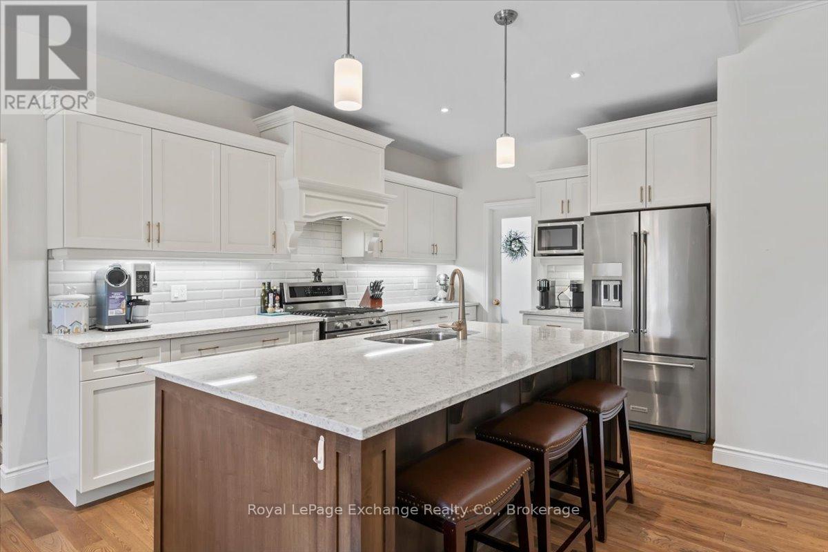 429 Mccullough Crescent, Kincardine, Ontario  N2Z 0A8 - Photo 8 - X13655710
