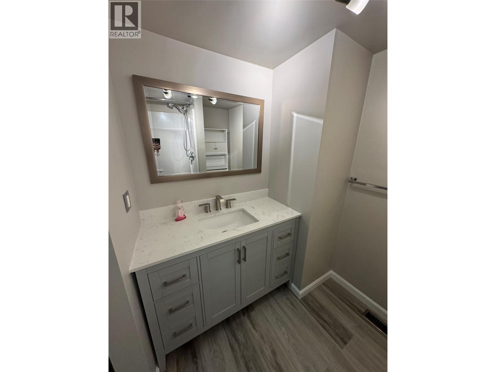 1221 Hugh Allan Drive Drive Unit# 11, Kamloops, British Columbia  V1S 1M7 - Photo 18 - 10390634