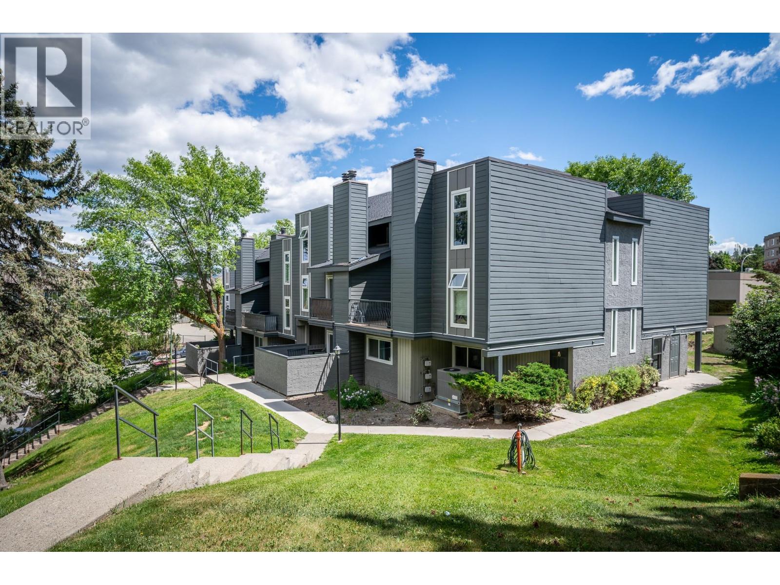1221 Hugh Allan Drive Drive Unit# 11, Kamloops, British Columbia  V1S 1M7 - Photo 1 - 10390634