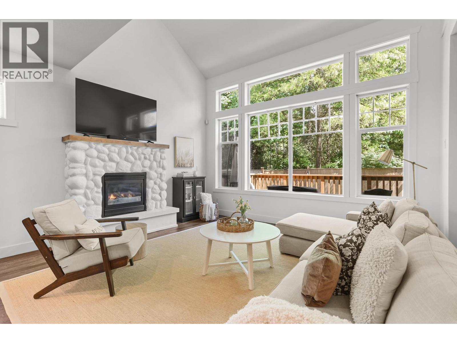 13866 229 Lane, Maple Ridge, British Columbia  V4R 0A1 - Photo 4 - R3146232