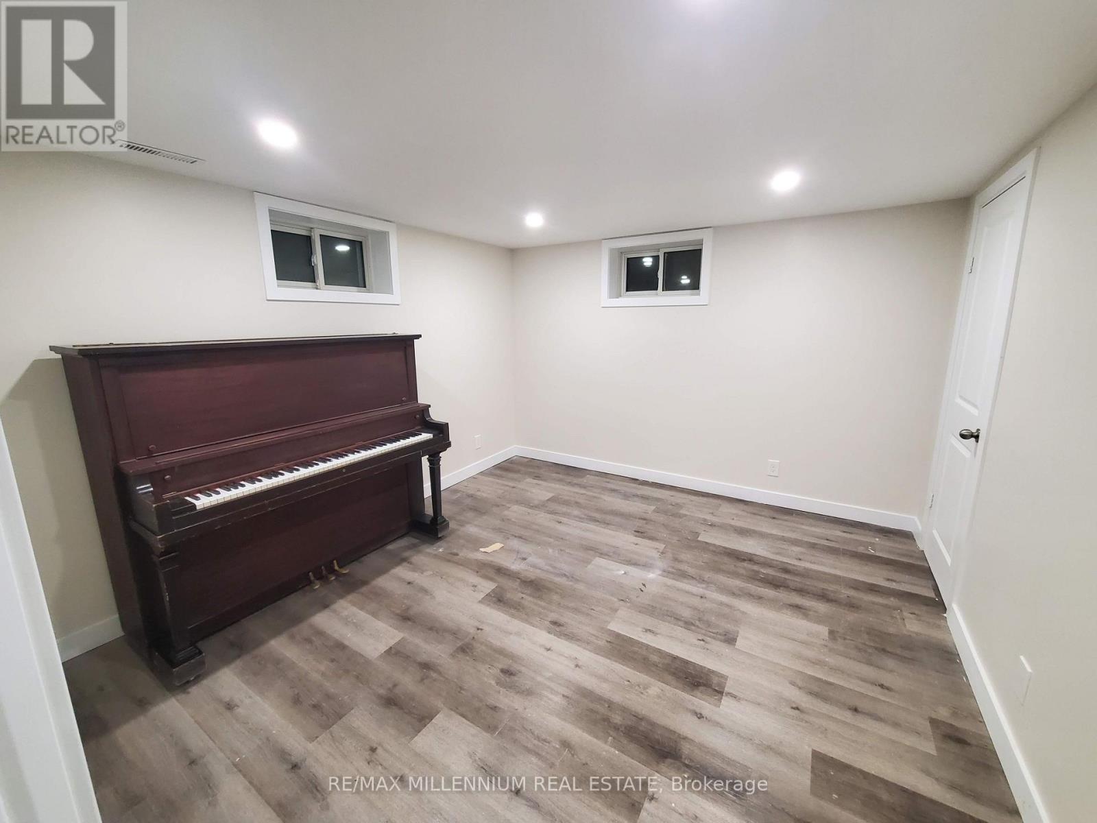 491 Blake Street, London South, Ontario  N5K 2N9 - Photo 5 - X13655690