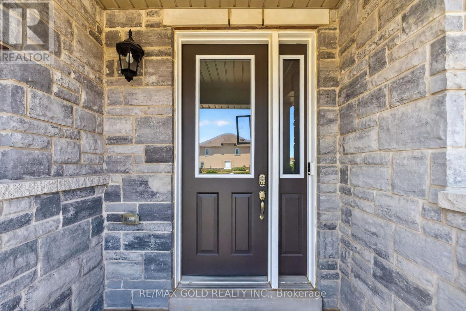 347 Raymond Road, Hamilton, Ontario  L9K 0G8 - Photo 4 - X13655698