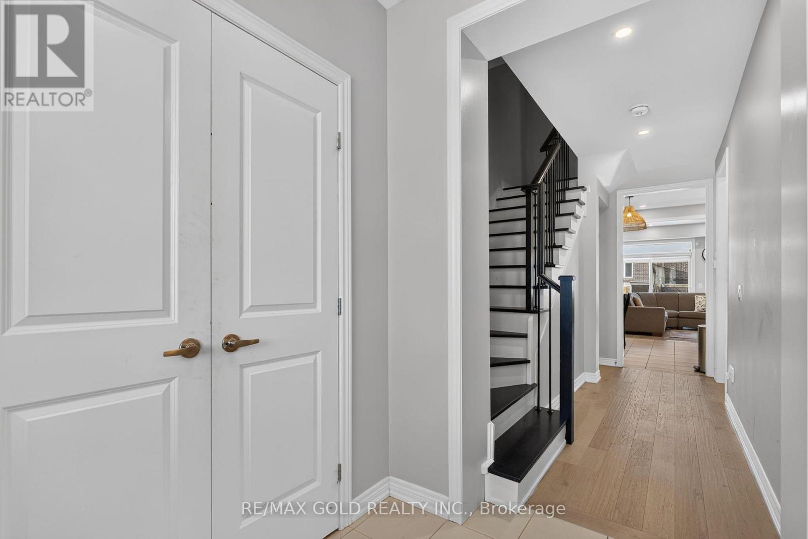 347 Raymond Road, Hamilton, Ontario  L9K 0G8 - Photo 6 - X13655698