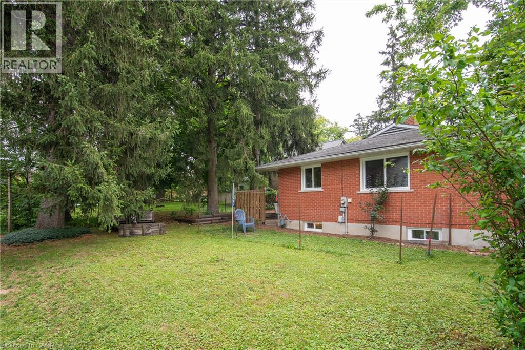 13 Lewis Street, New Hamburg, Ontario  N3A 1P5 - Photo 8 - 40854373