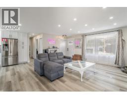 1559 Duncan Court, Kelowna, British Columbia  V1P 1L2 - Photo 6 - 10394408