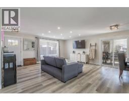 1559 Duncan Court, Kelowna, British Columbia  V1P 1L2 - Photo 5 - 10394408