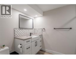 1559 Duncan Court, Kelowna, British Columbia  V1P 1L2 - Photo 33 - 10394408