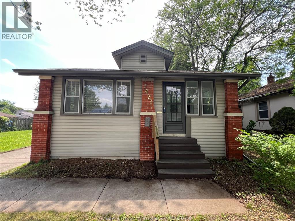 2423 PRINCESS AVENUE, Windsor, Ontario