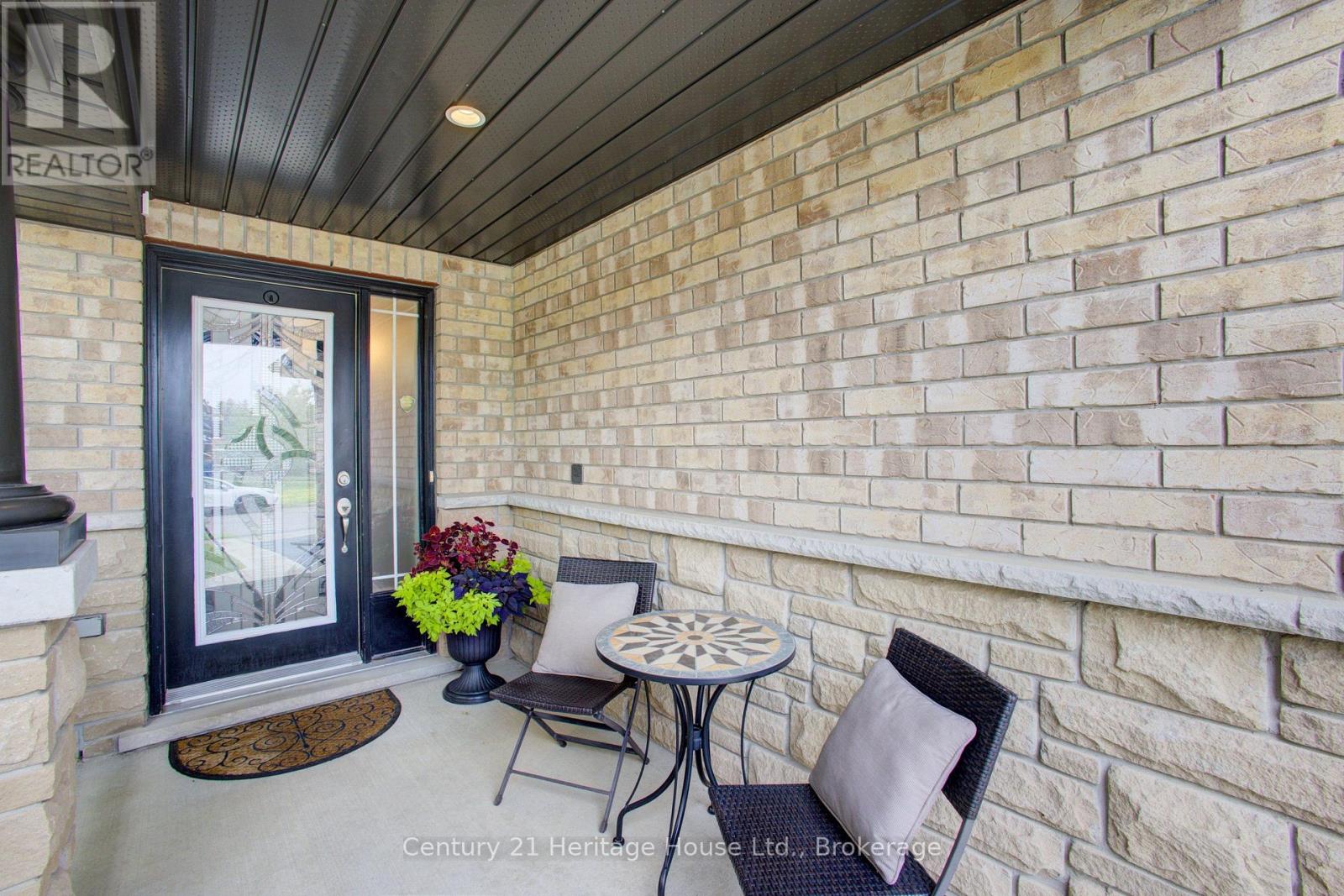 79 Laughland Lane, Guelph (Pineridge/westminster Woods), Ontario  N1L 0C6 - Photo 4 - X13655740
