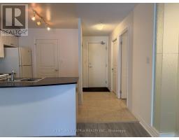602 - 801 BAY STREET, Toronto, Ontario