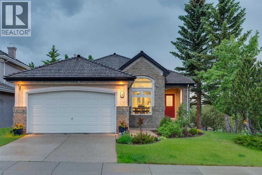 5 Royal Crest Terrace NW, Calgary, Alberta  T3G 4M3 - Photo 2 - A2321634