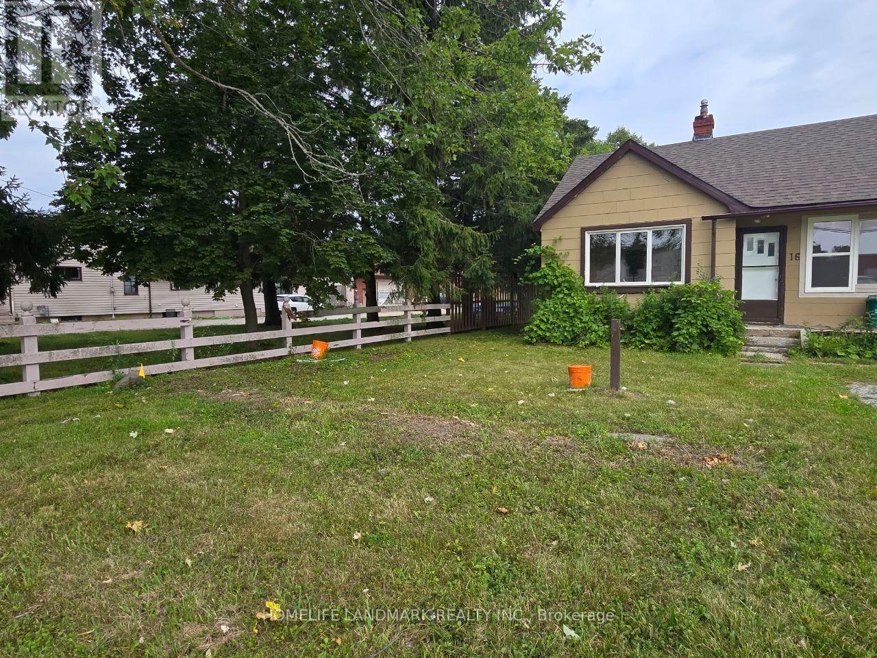 16 Elm Grove Avenue, Richmond Hill, Ontario L4E 2T2 - Photo 2 - N13655728
